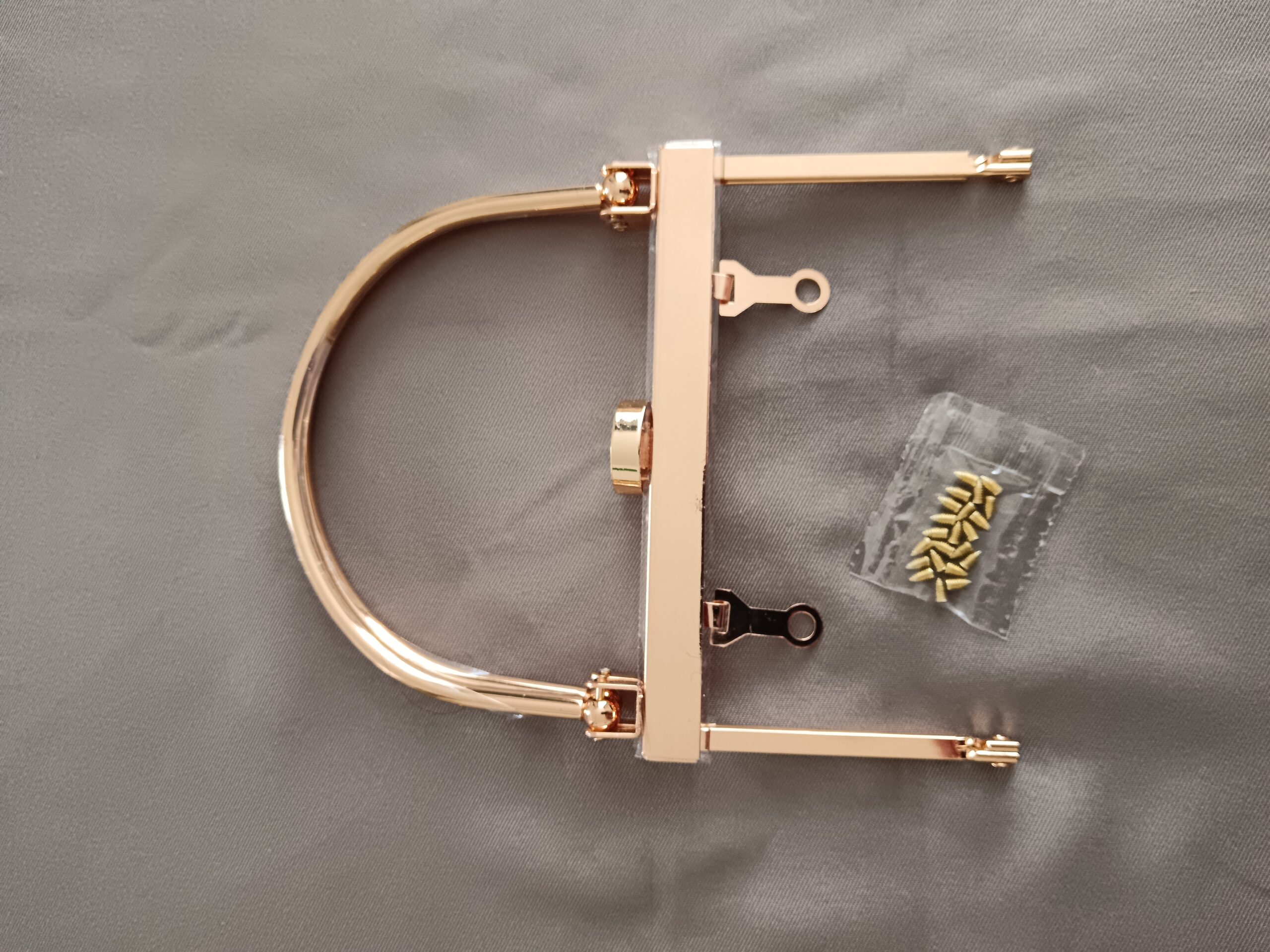 cadre de sac classique | rose gold & fermeture Émail blanc