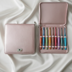 set de crochets ergonomiques – 8 pièces dans Étui luxe rose
