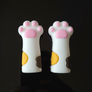 bouchons d'aiguilles patte de chat tricolore (calico) – protège pointes en silicone blanc et rose