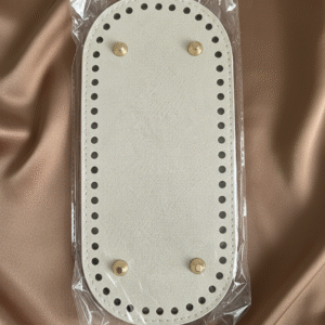 titre : fond de sac ovale ivoire 22x10 cm | base rigide similicuir avec pieds pour crochet diy